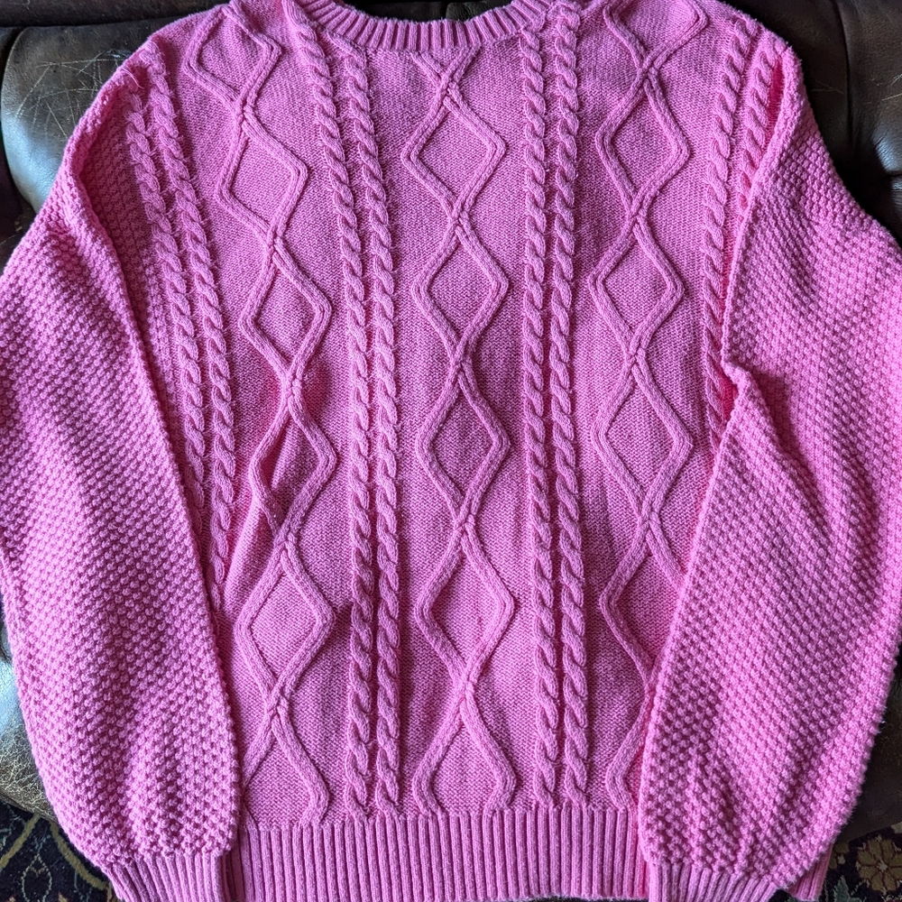 Hot pink cable Knit Hollister oversized pullover XS barbie colored